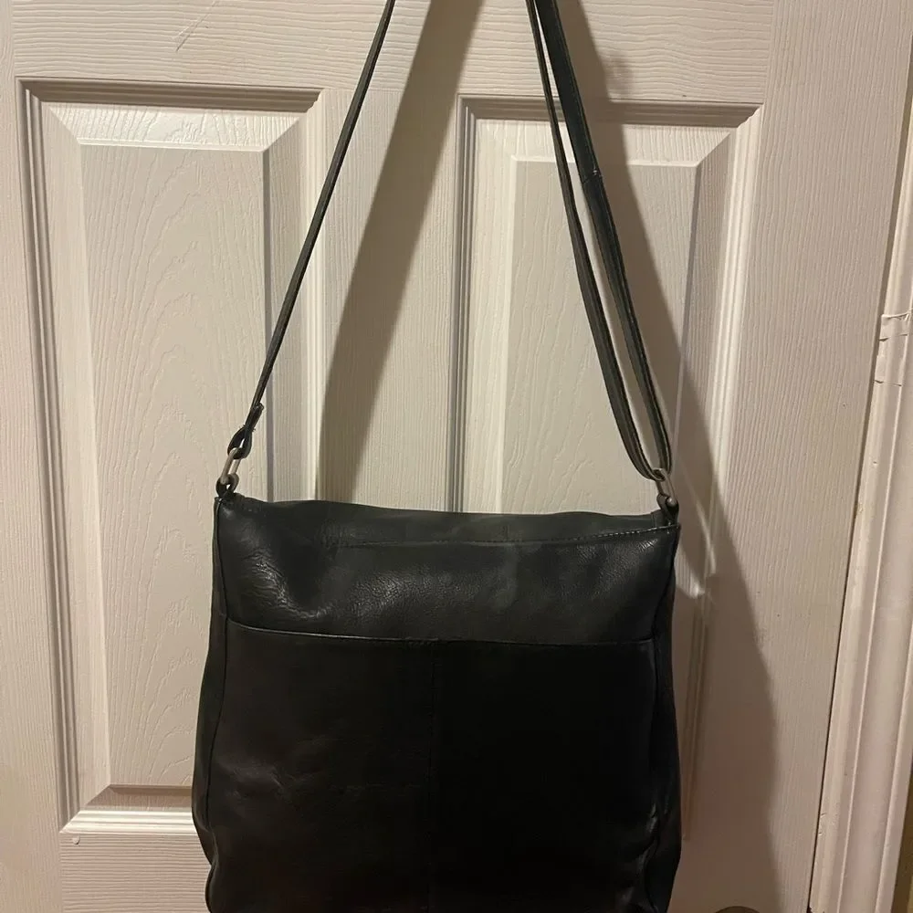 Latico Classic Black Leather Messenger Bag silver tone hardwares.